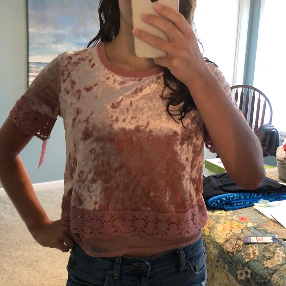 Xhilaration Velvet Pink Crop Top